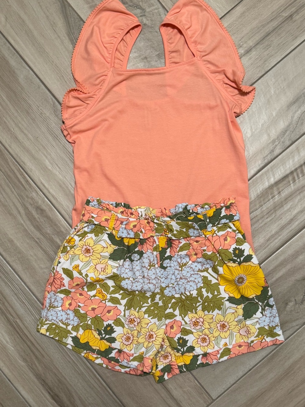 Janie and Jack Peach Top with Multicolor Floral High-Waist Shorts